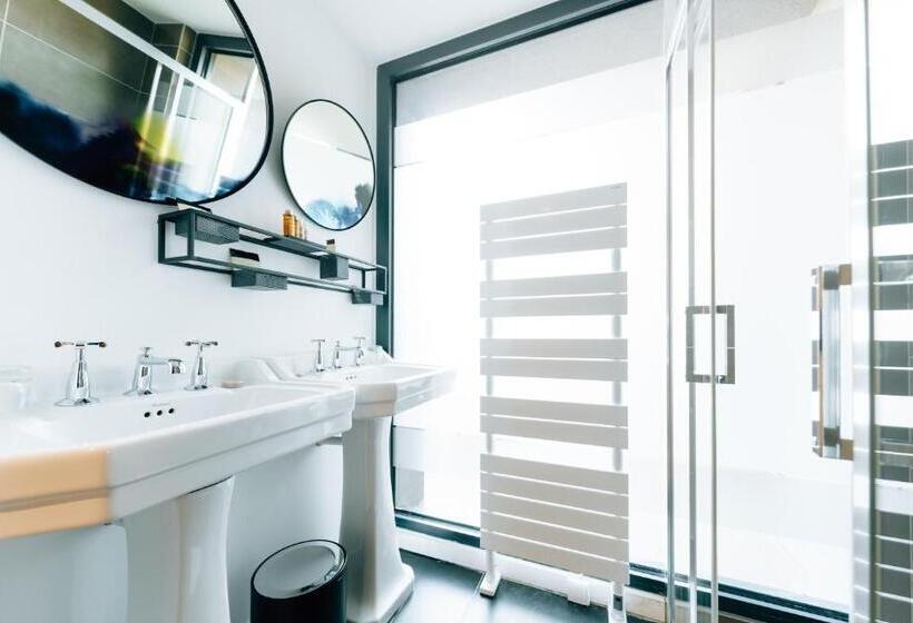 ホテル Citta Di Lume Suites & Lofts