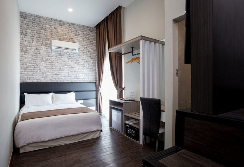 Отель Gurney Lodge