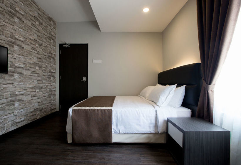 Отель Gurney Lodge