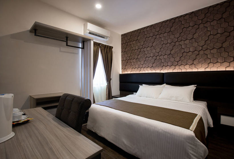 Отель Gurney Lodge