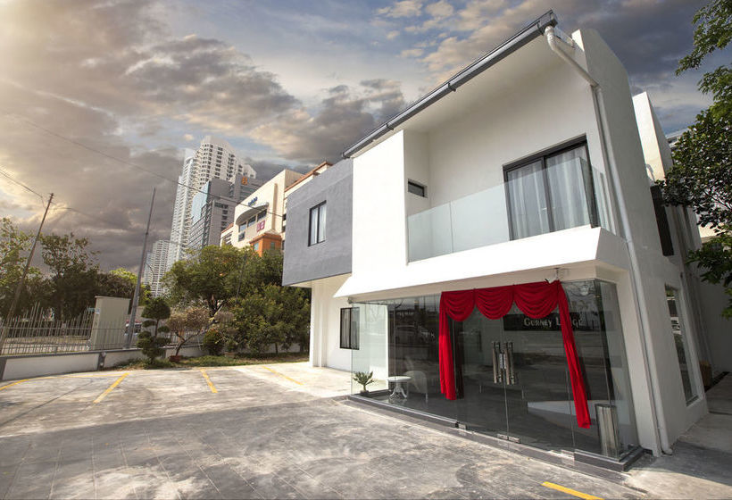 Отель Gurney Lodge