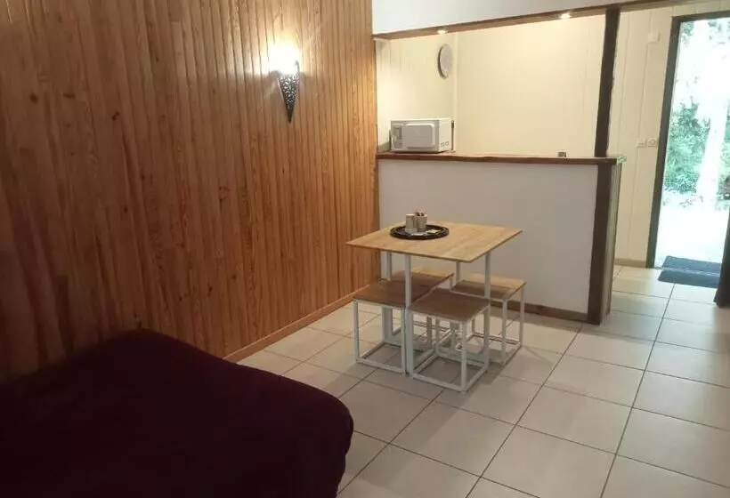ホテル Hôtel Restaurant Le Relais De L'estuaire