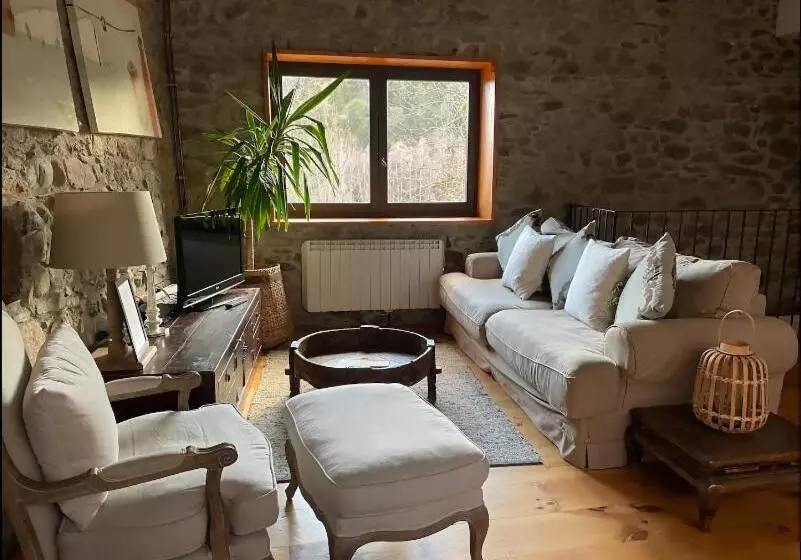 Hotelli Le Château Brangoly