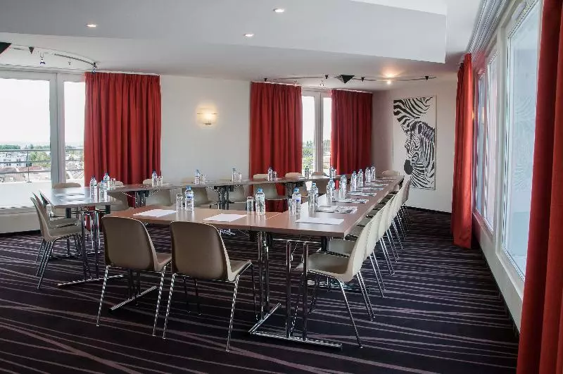 Le Lodge Brit Hotel Strasbourg Zenith