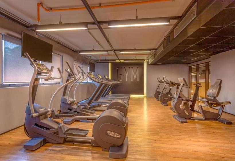 Apart Adagio Alphaville