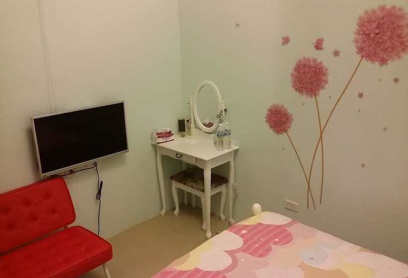 تختخواب و صبحانه Sara S House