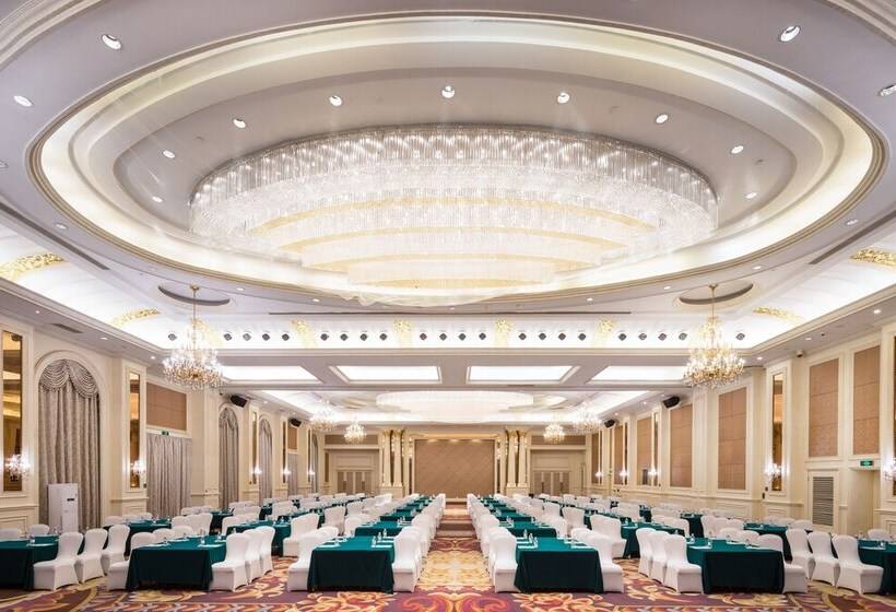 Country Garden Phoenix Hotel Maoming