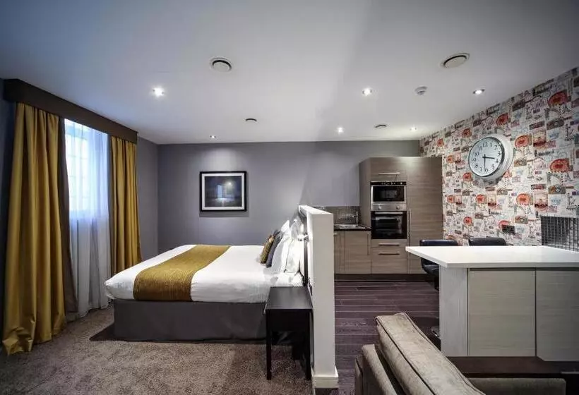 Seel Street Apartments By Epic