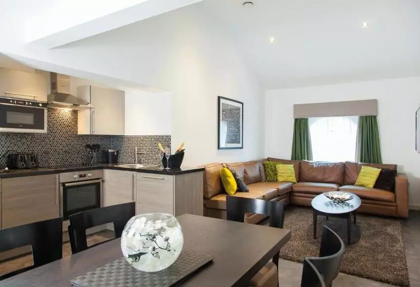 Seel Street Apartments By Epic