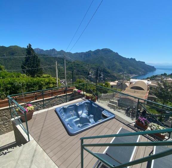 هتل Al Borgo Torello