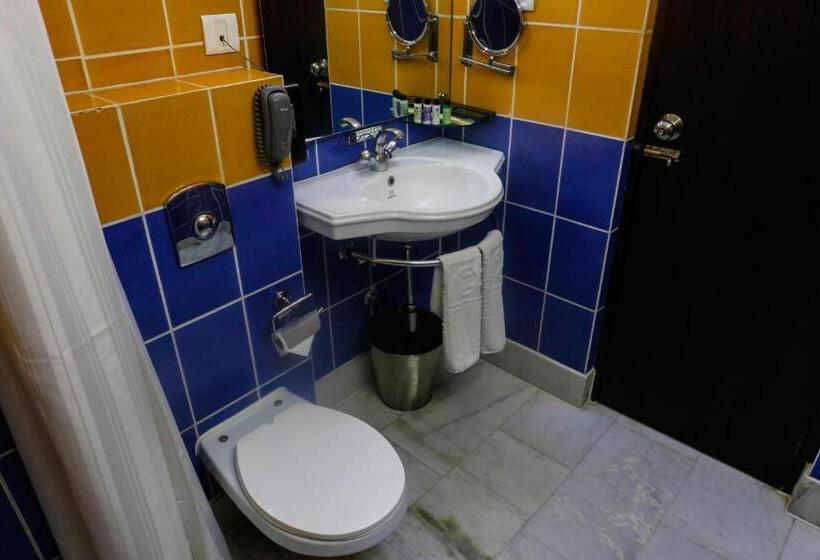 هتل Capitol Residency