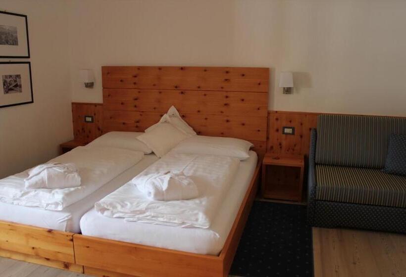 Отель Christophorus Mountain Residence