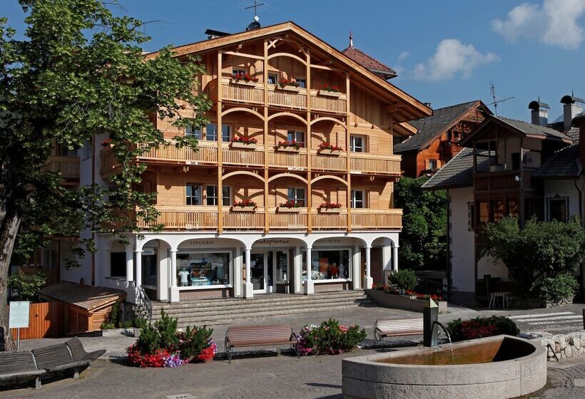 Отель Christophorus Mountain Residence