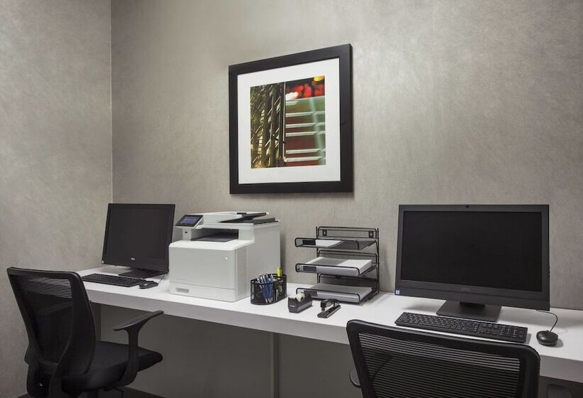 Hotel Four Points By Sheraton Manhattan Midtown West