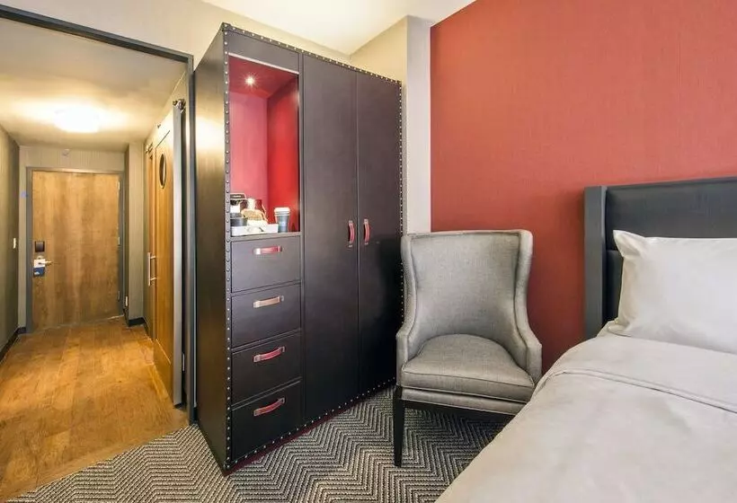 Hotelli Four Points By Sheraton Manhattan Midtown West