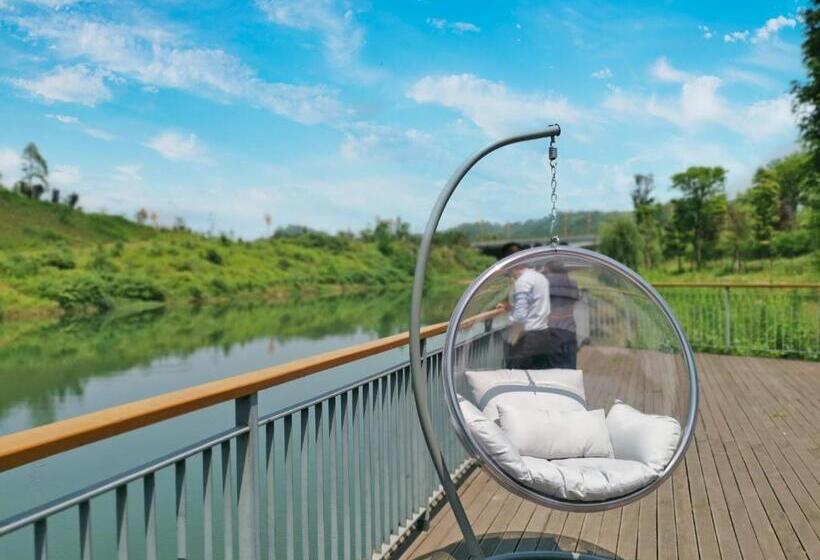 בית מלון כפרי Holiday Inn Express Emei Mountain, An Ihg