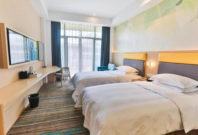 בית מלון כפרי Holiday Inn Express Emei Mountain, An Ihg