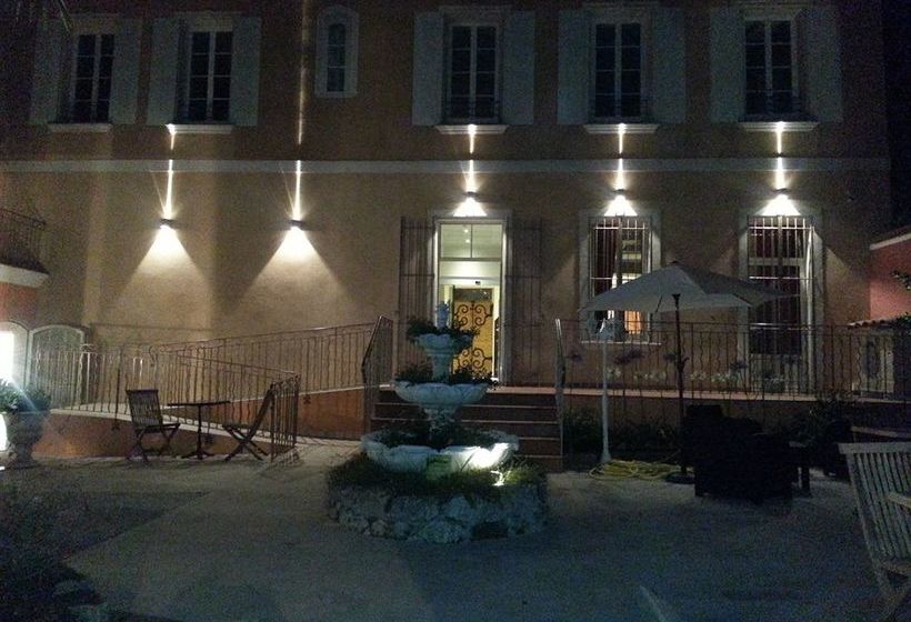 Отель Hostellerie De Cotignac