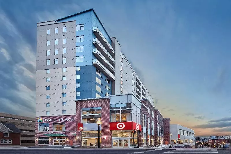 هتل Hyatt Place State College