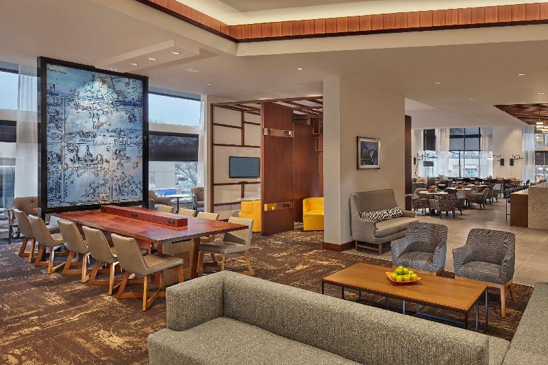 هتل Hyatt Place State College