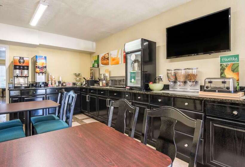 ホテル Quality Inn