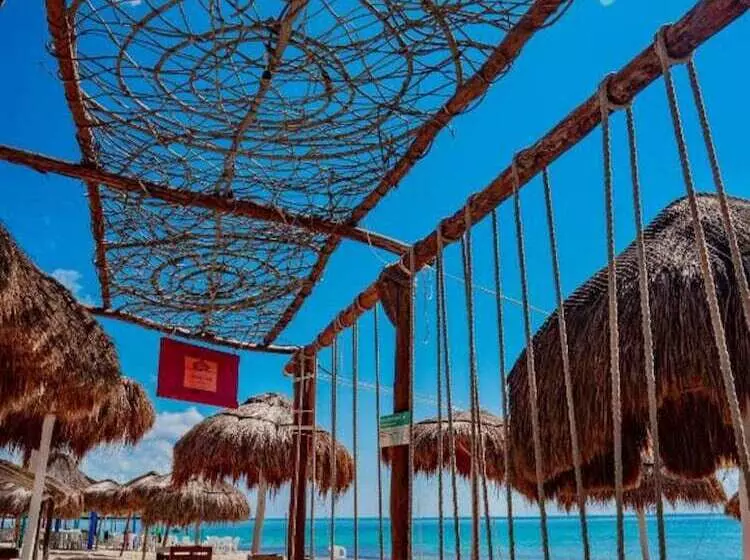 هتل Serenity Authentic Glamping Tulum