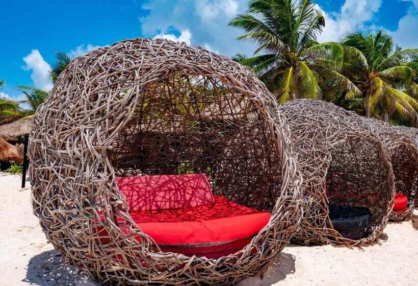 Szálloda Serenity Authentic Glamping Tulum