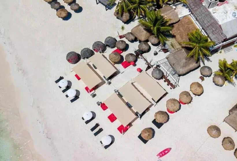 هتل Serenity Authentic Glamping Tulum