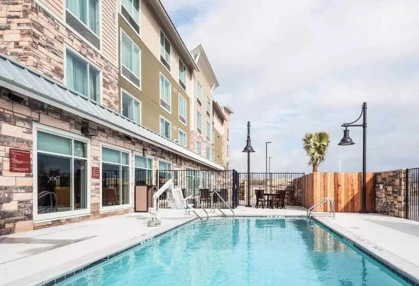 Hotelli Towneplace Suites By Marriott Austin Parmer/tech Ridge