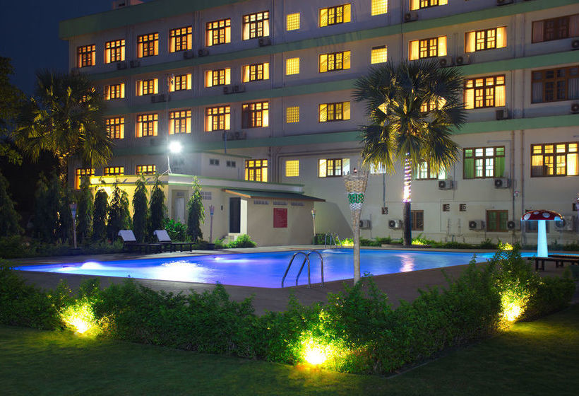 هتل Jade Royal  Monywa