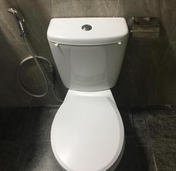 Kandy Shady Trees Villa