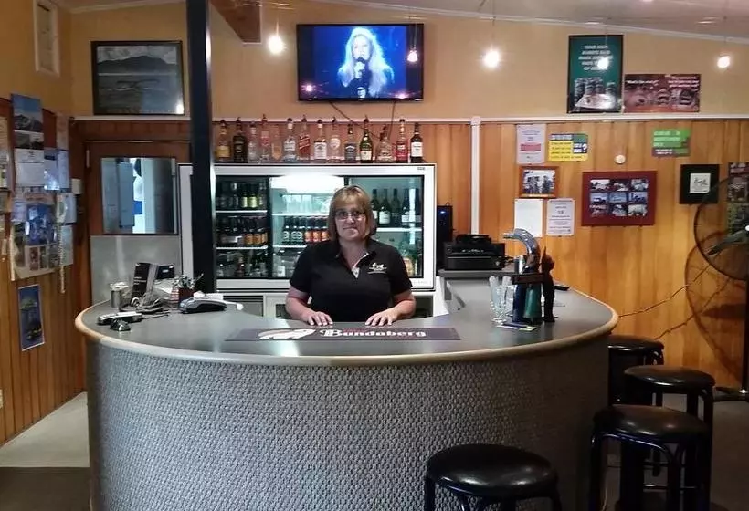 Mahoe Motel