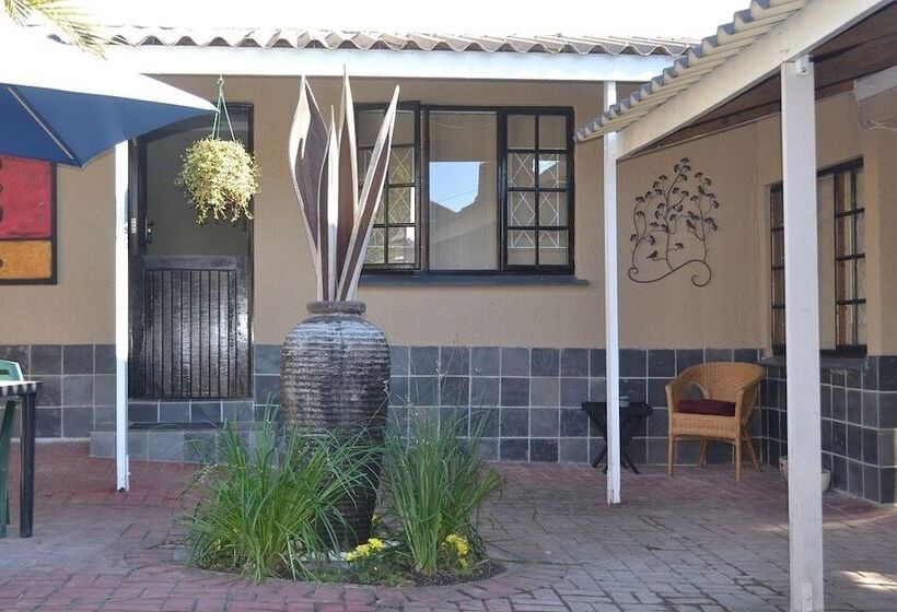 פנסיון Appleby's Guest House