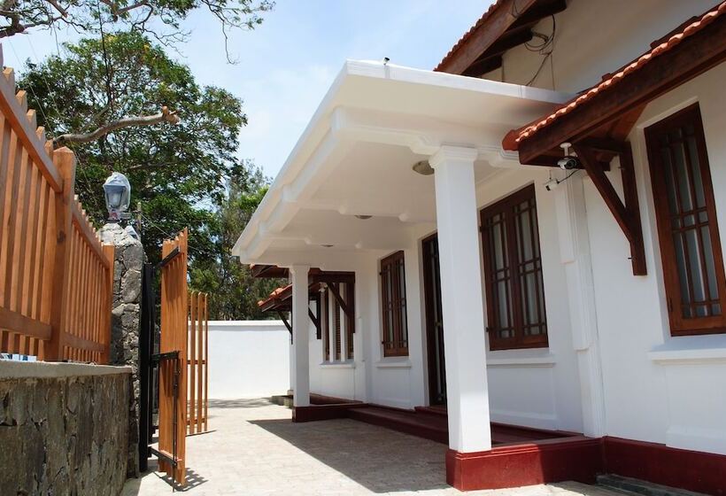 بنسيون Miura Dutch Edge