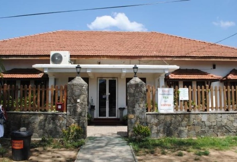 بنسيون Miura Dutch Edge