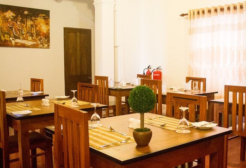 بنسيون Miura Dutch Edge