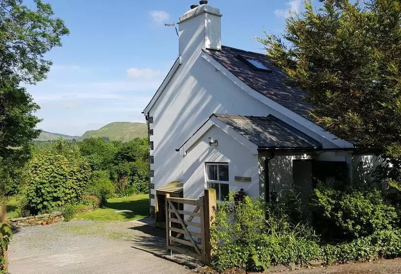 پانسیون Nant Yr Onnen B&b And Ysgubor Holiday Cottage