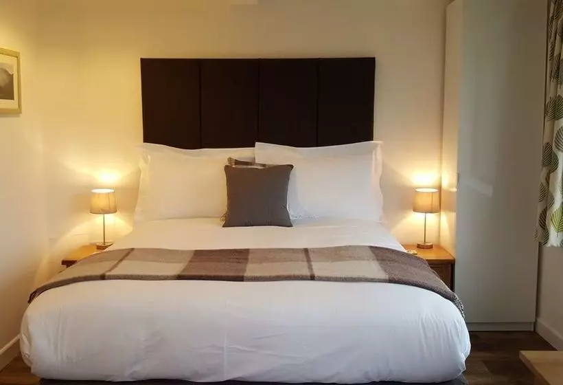 پانسیون Nant Yr Onnen B&b And Ysgubor Holiday Cottage