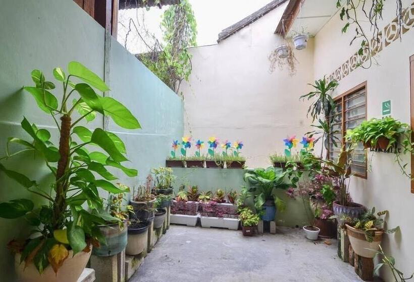 Pensão Ohana House At 53 Kasturi