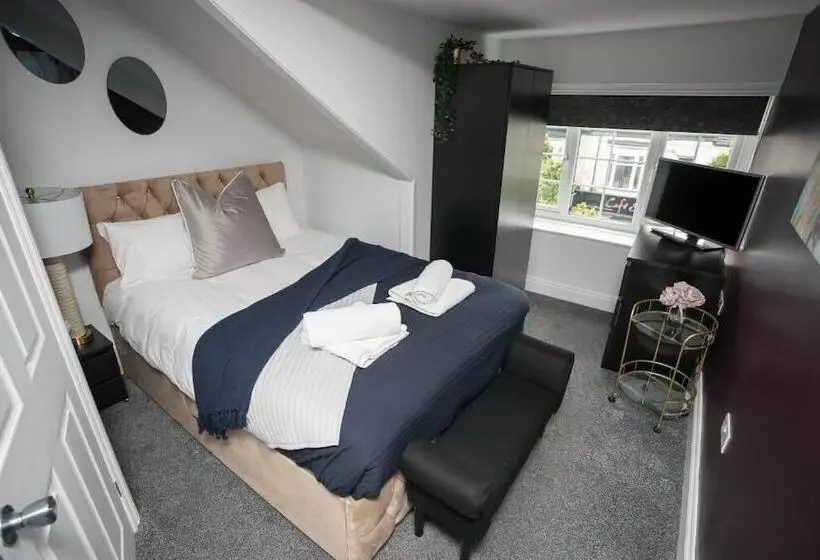 Majatalo Rosebank Guest House