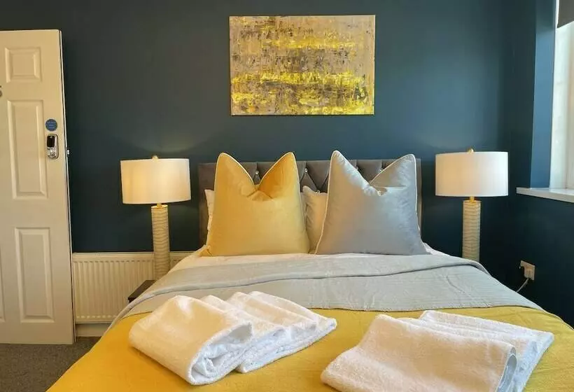 Majatalo Rosebank Guest House