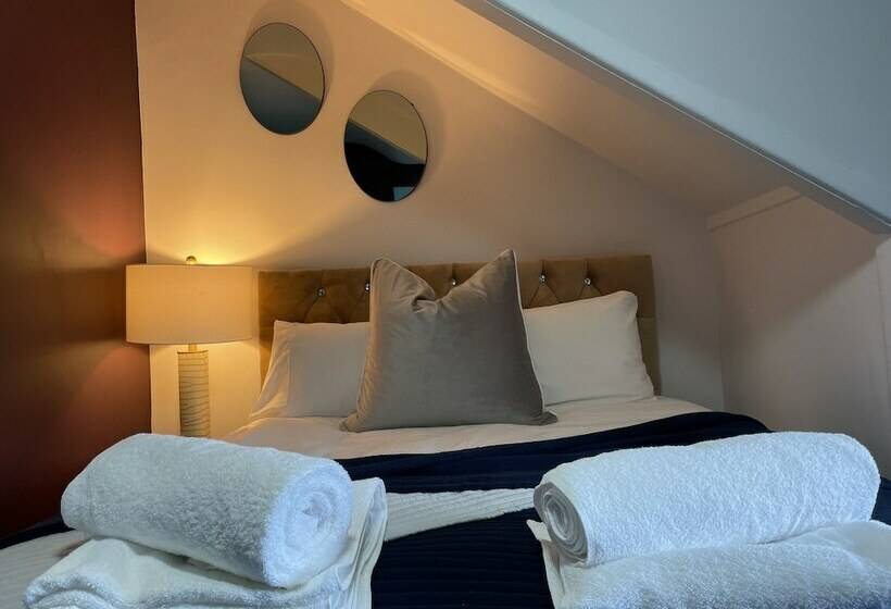 بنسيون Rosebank Guest House