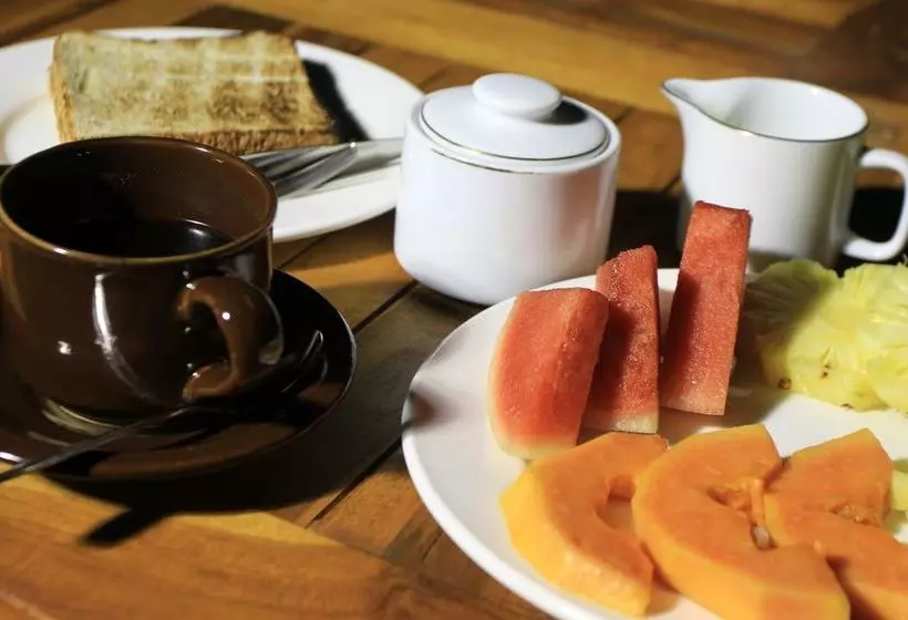 ペンション Saren Guesthouse Bali