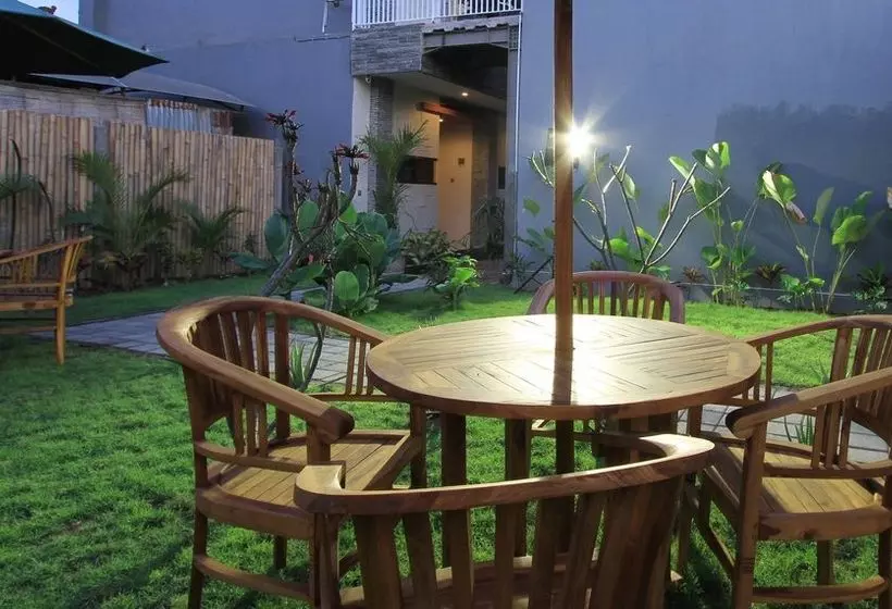 ペンション Saren Guesthouse Bali
