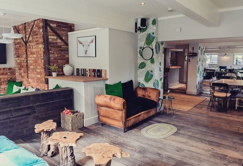 פונדק The Nest  And Restaurant