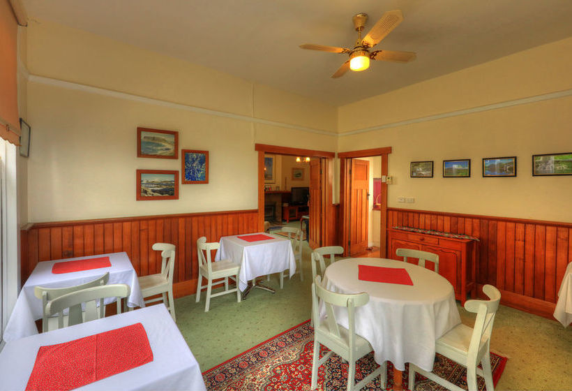 Acacia Bed And Breakfast