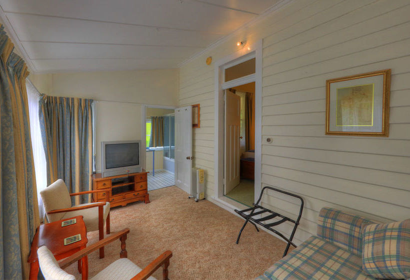 Acacia Bed And Breakfast