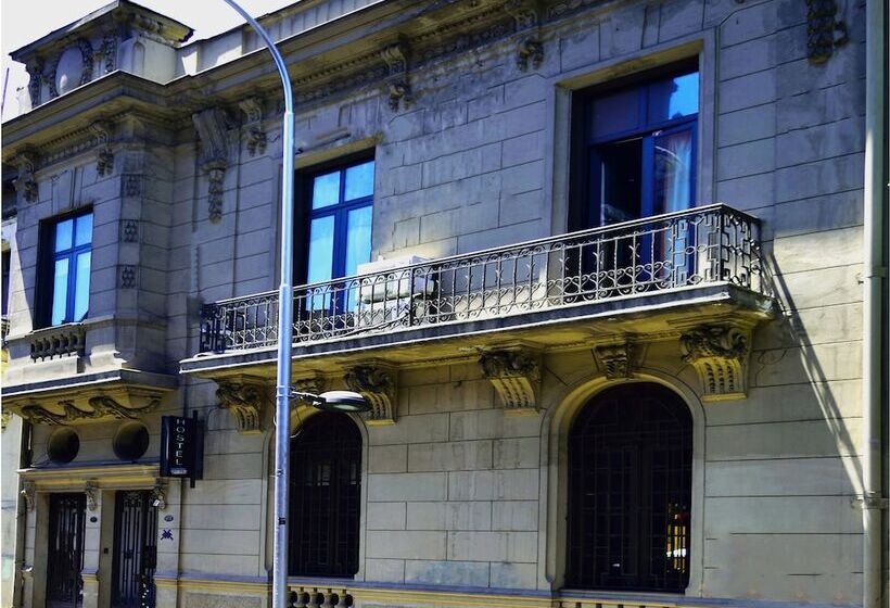 فندق صغير Santiago Backpackers