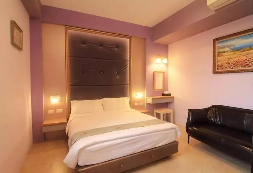 تختخواب و صبحانه Farola Homestay