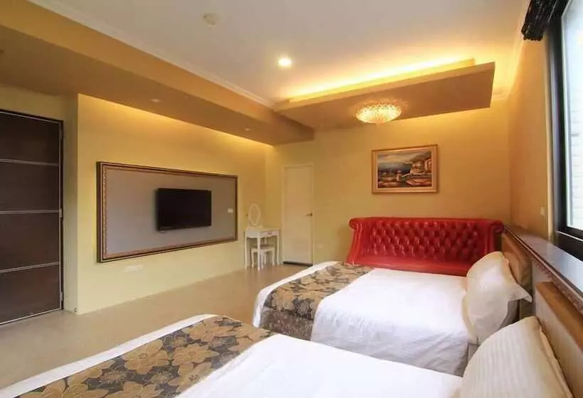 تختخواب و صبحانه Farola Homestay